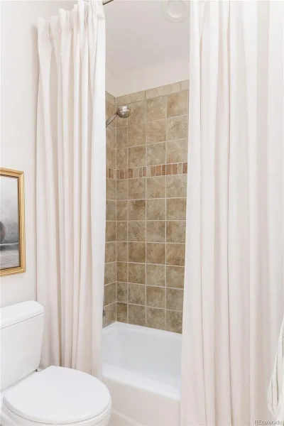 767 Elm Street Denver CO 80220 | MLS #REC3601756 08092026051335 800 23
