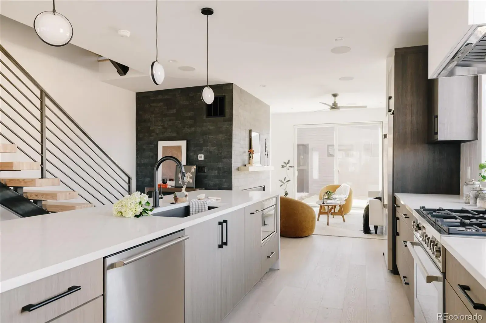 03042026154203 1600 14