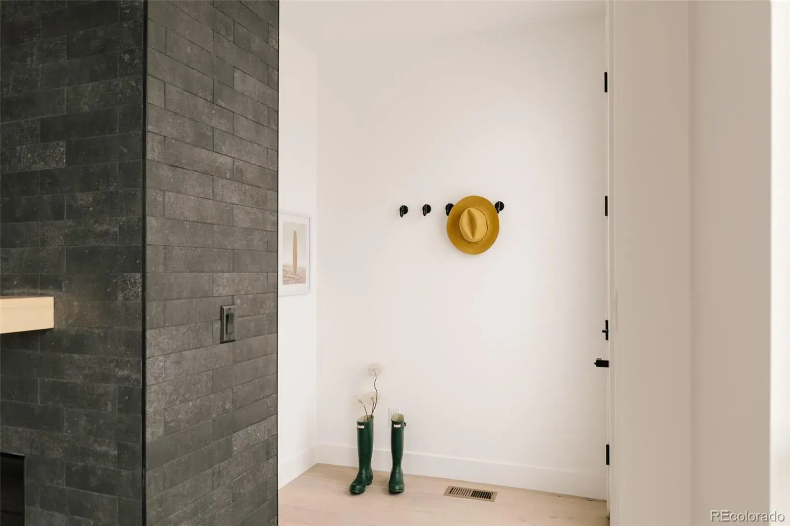 03042026154203 1600 18