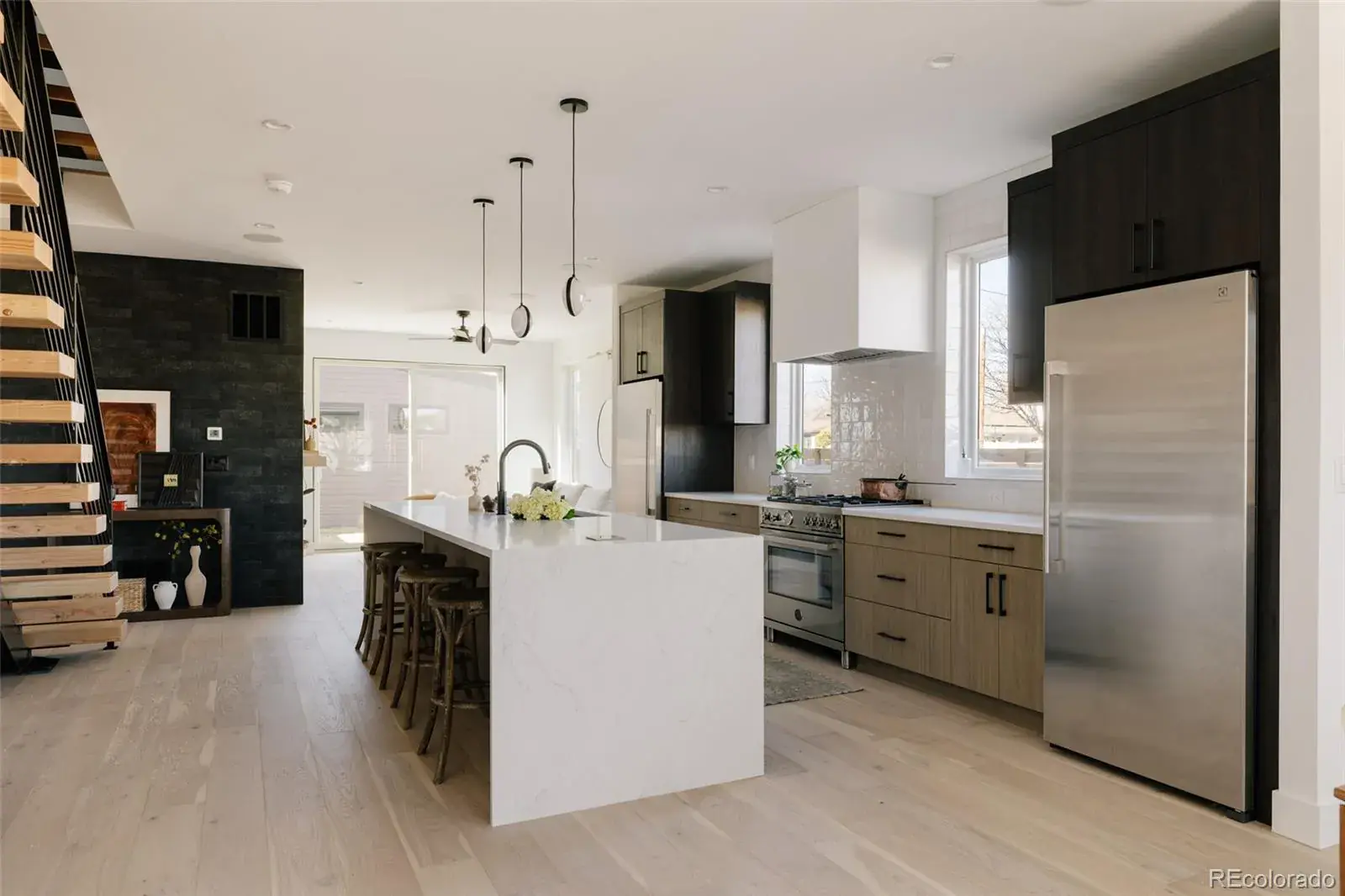 03042026154203 1600 6