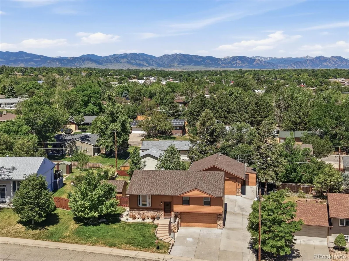 7753 Saulsbury Street Arvada CO 80003 MLS #REC3602890 06192026050720 1200 1