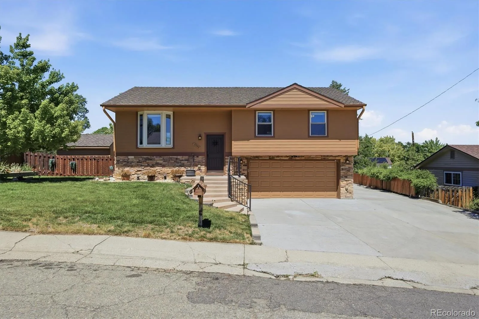 7753 Saulsbury Street Arvada CO 80003 MLS #REC3602890 06192026050720 1600 2