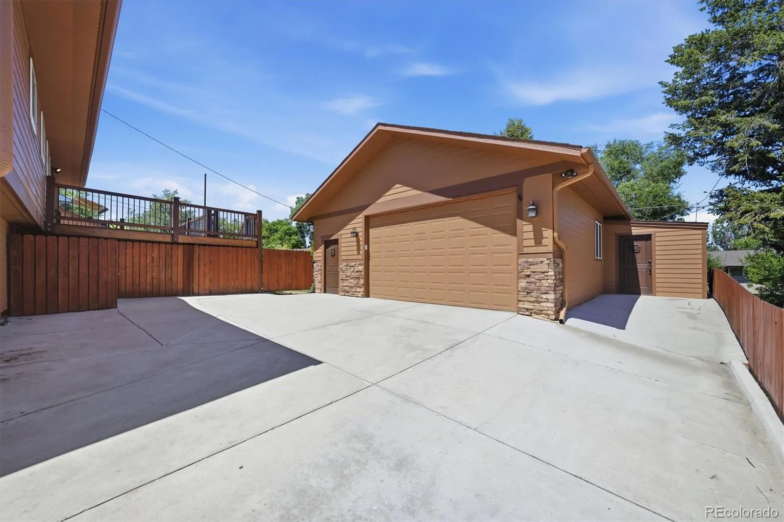 7753 Saulsbury Street Arvada CO 80003 MLS #REC3602890 06192026050720 1600 41