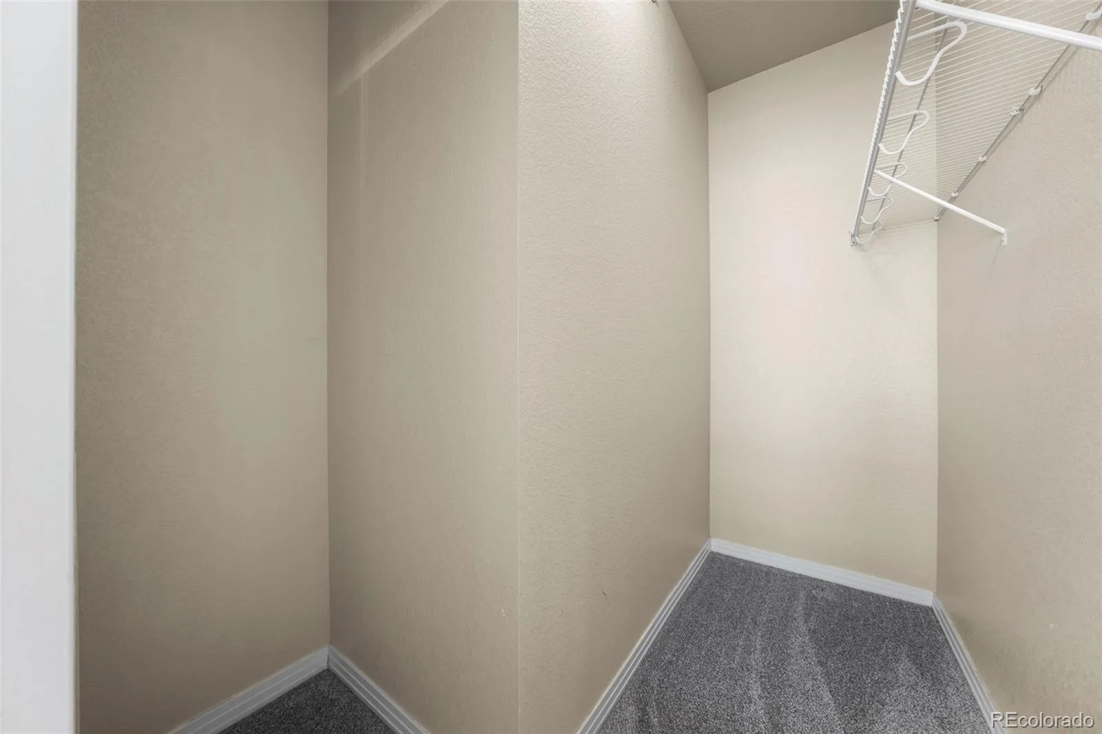 9569 Pearl Circle #201 Parker CO 80134 | MLS #REC3602898 08062026225806 1600 22