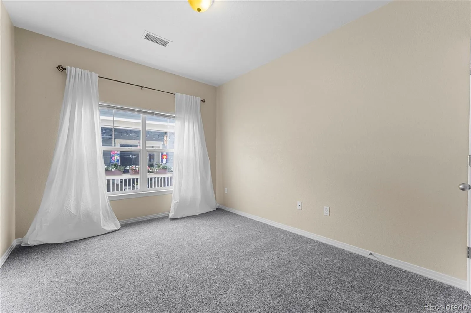 9569 Pearl Circle #201 Parker CO 80134 | MLS #REC3602898 08062026225806 1600 23