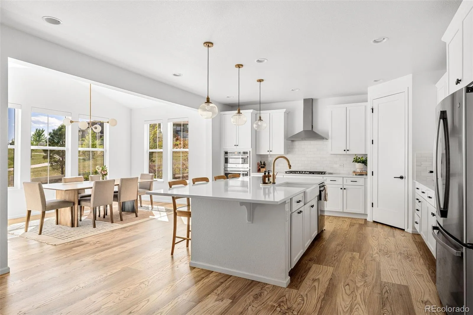 7281 S Vandriver Way Aurora CO 80016 MLS #REC3603292 05142026211343 1600 8