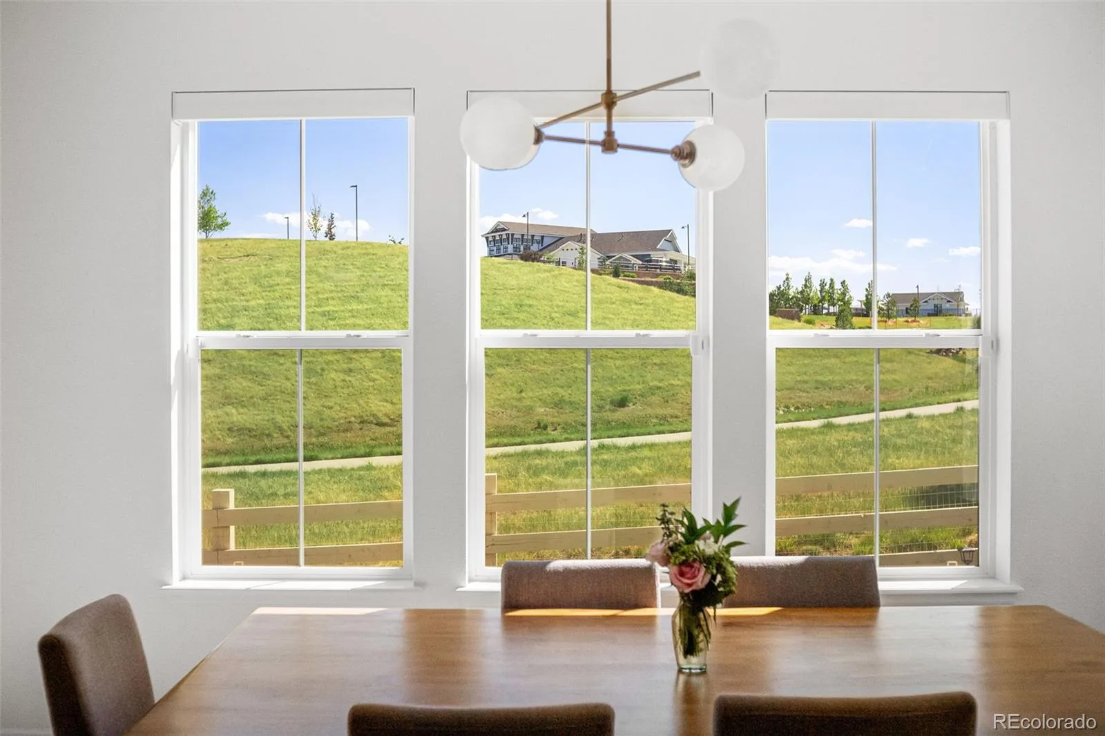 7281 S Vandriver Way Aurora CO 80016 | MLS #REC3603292 08152026194832 1600 14