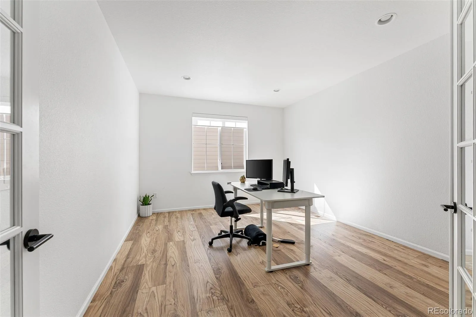 7281 S Vandriver Way Aurora CO 80016 | MLS #REC3603292 08152026194832 1600 16