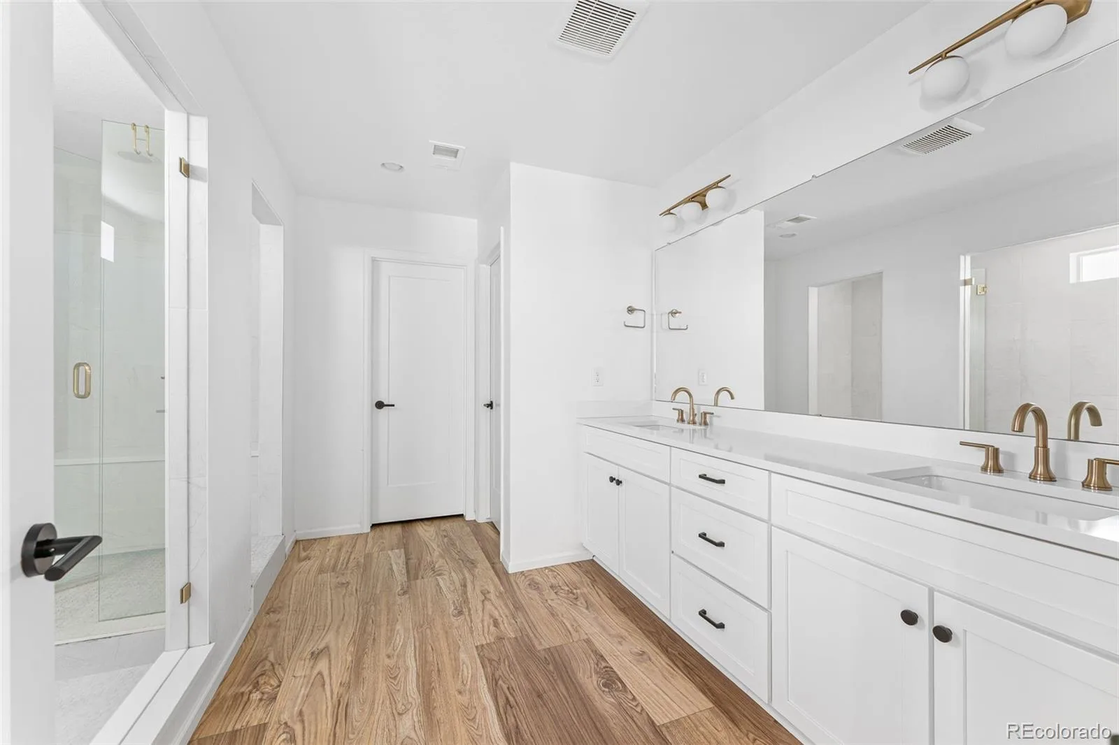 7281 S Vandriver Way Aurora CO 80016 | MLS #REC3603292 08152026194832 1600 22