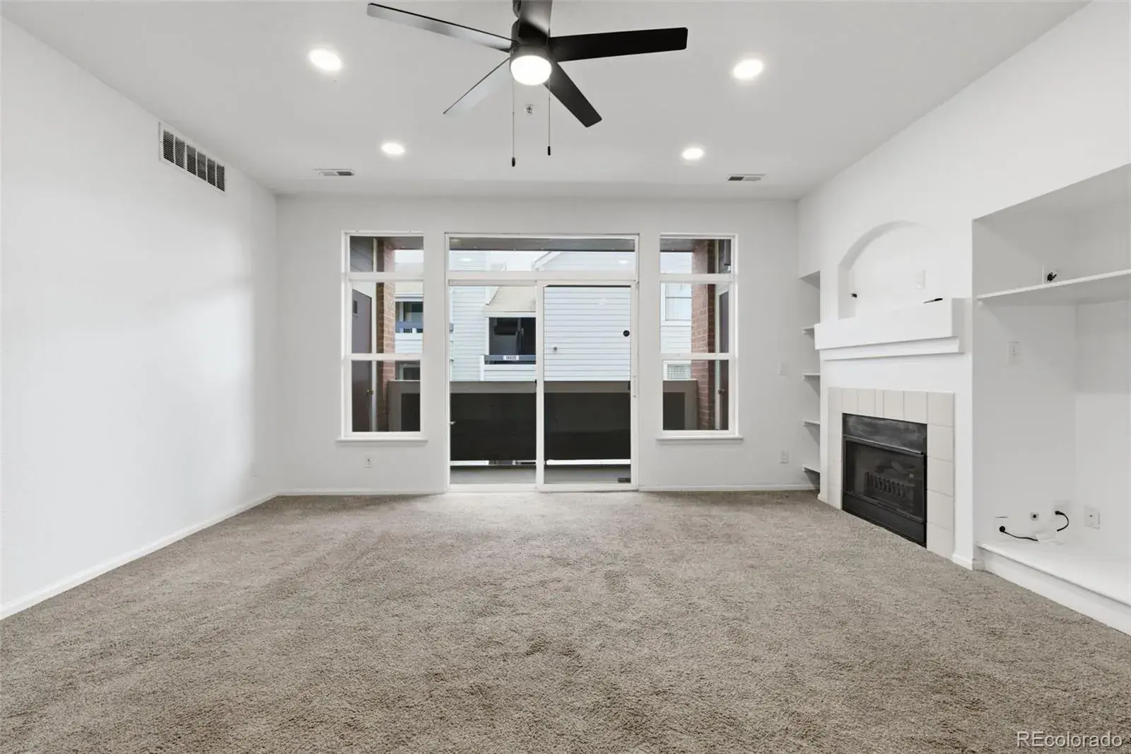 14353 E 1st Drive #201 Aurora CO 80011 MLS #REC3603430 02252026024414 1600 5