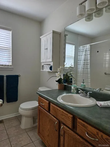 808 Idalia Street Aurora CO 80011 | MLS #REC3604895 09242026225119 800 10