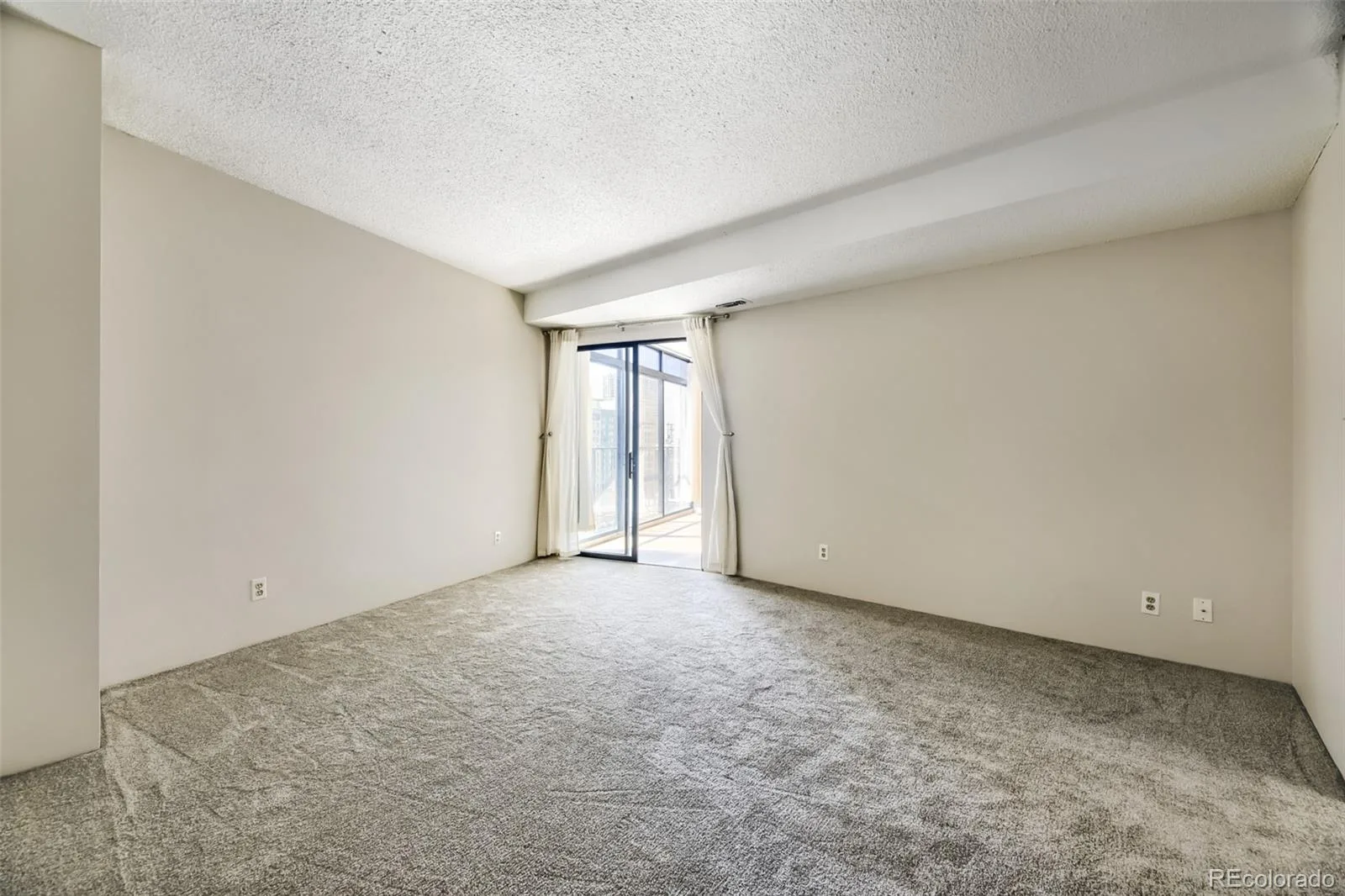 1777 Larimer Street #2105 Denver CO 80202 MLS #REC3607395 07132026051519 1600 13