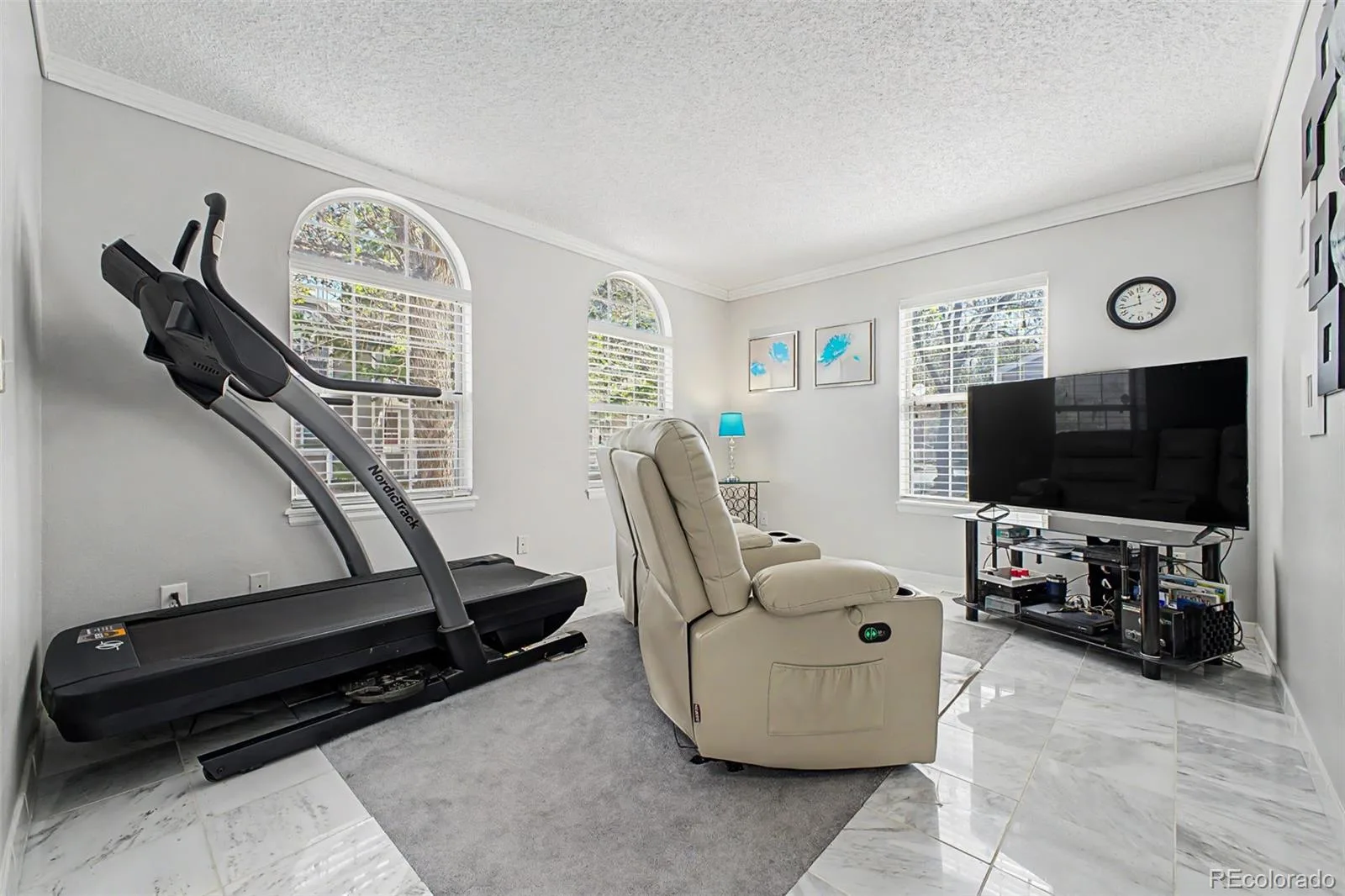 5868 W Asbury Place Lakewood CO 80227 | MLS #REC3609720 08012026165538 1600 14