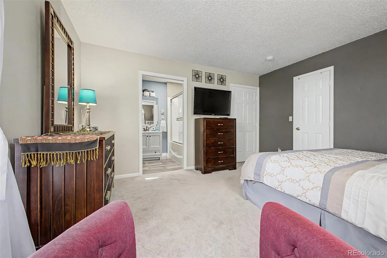 5868 W Asbury Place Lakewood CO 80227 | MLS #REC3609720 08012026165538 1600 18