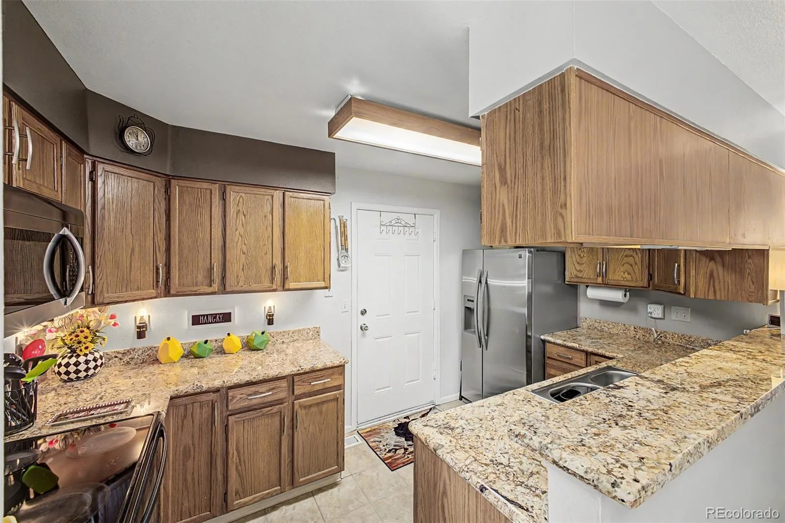 5868 W Asbury Place Lakewood CO 80227 | MLS #REC3609720 08012026165538 1600 5