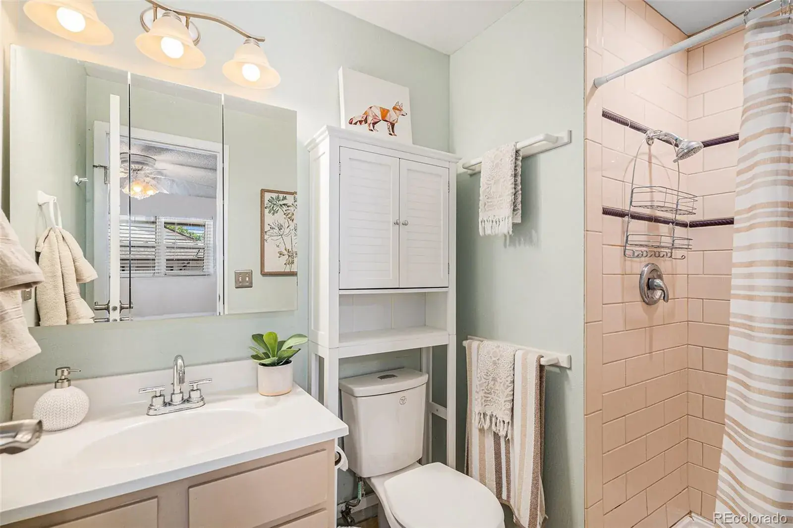 64 Nome Way #A Aurora CO 80012 MLS #REC3610903 01292026165001 1600 13