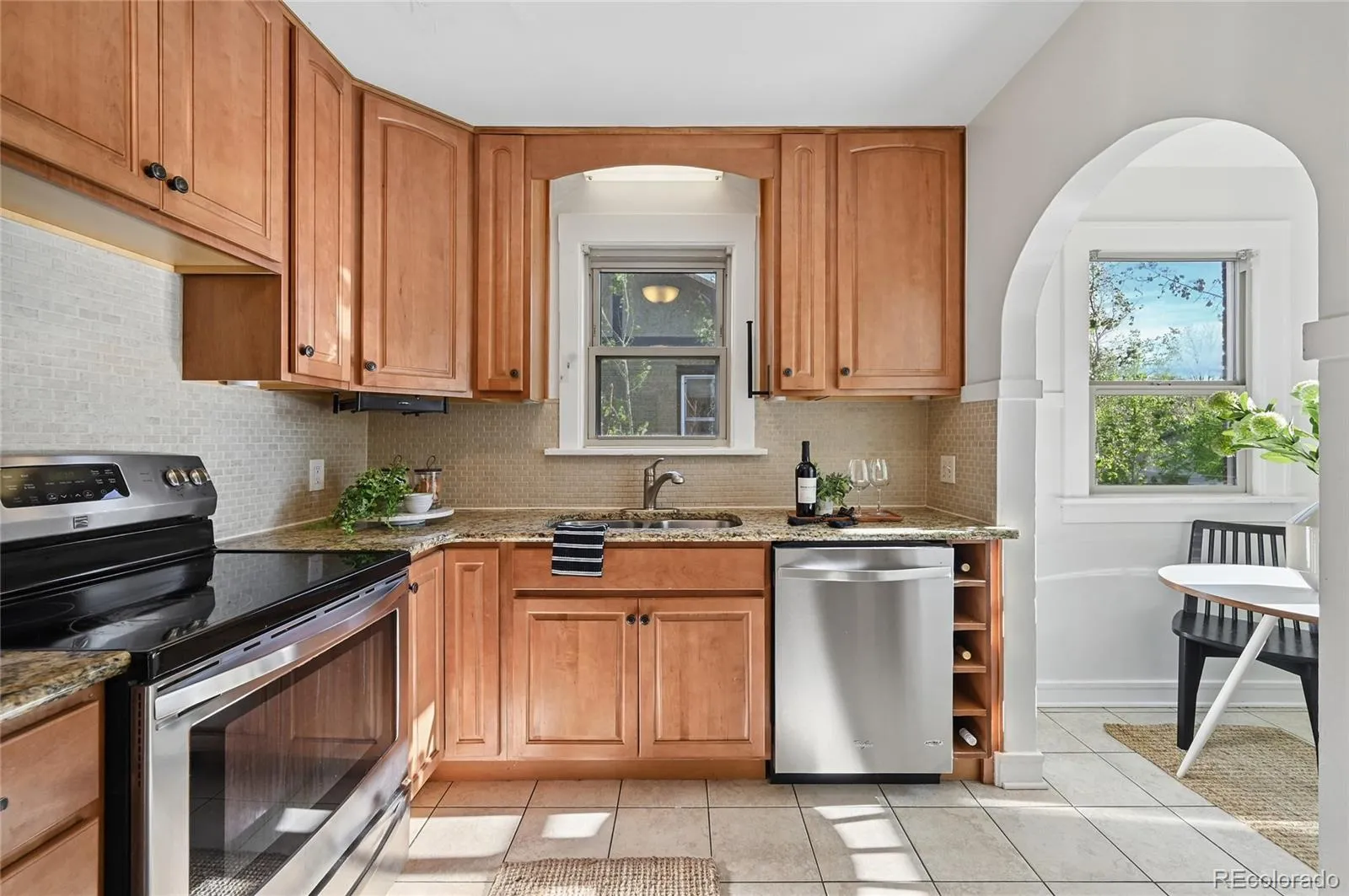 925 S University Boulevard Denver CO 80209 MLS #REC3611247 05252026200842 1600 10