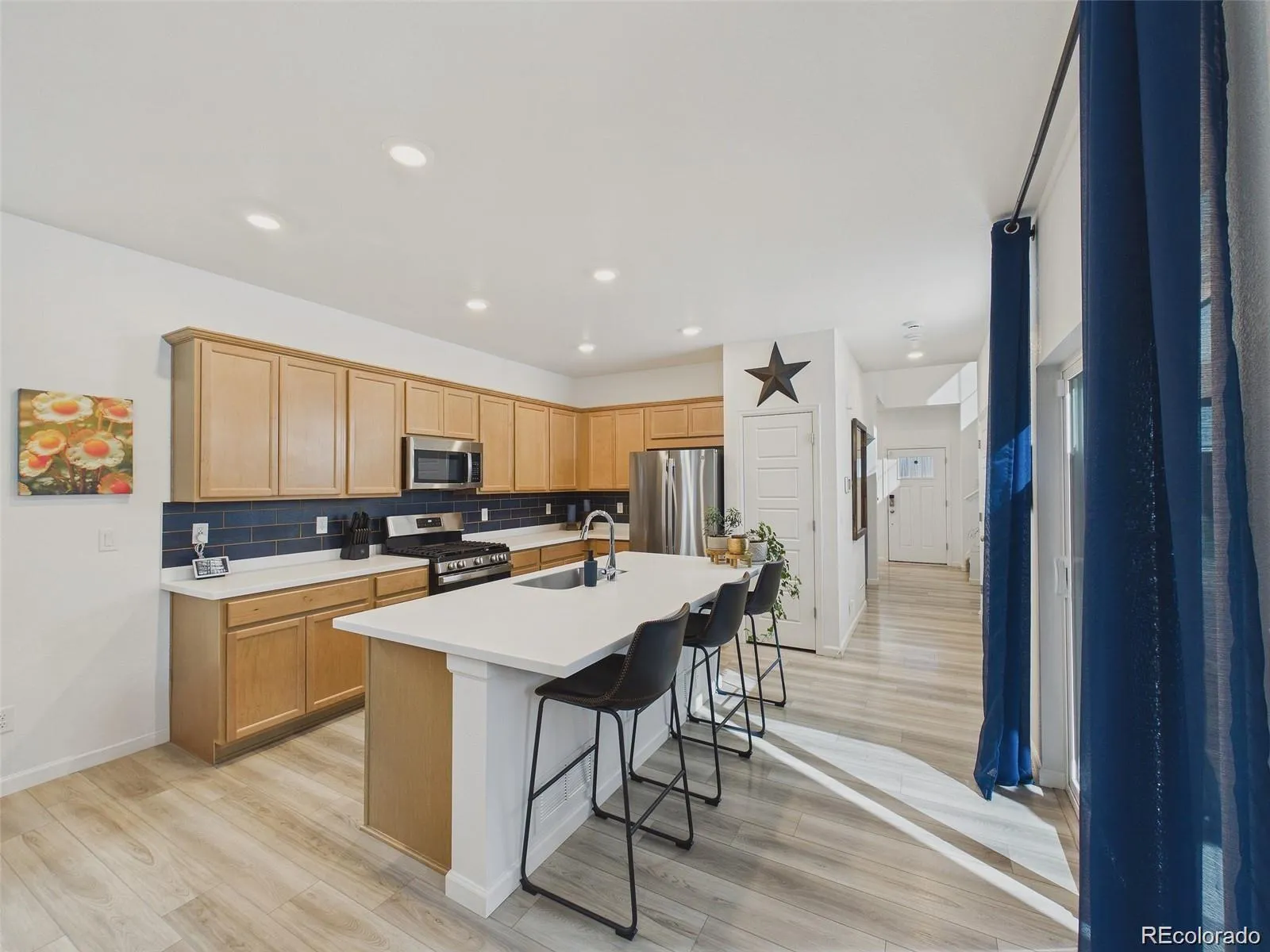 04292026212320 1600 4