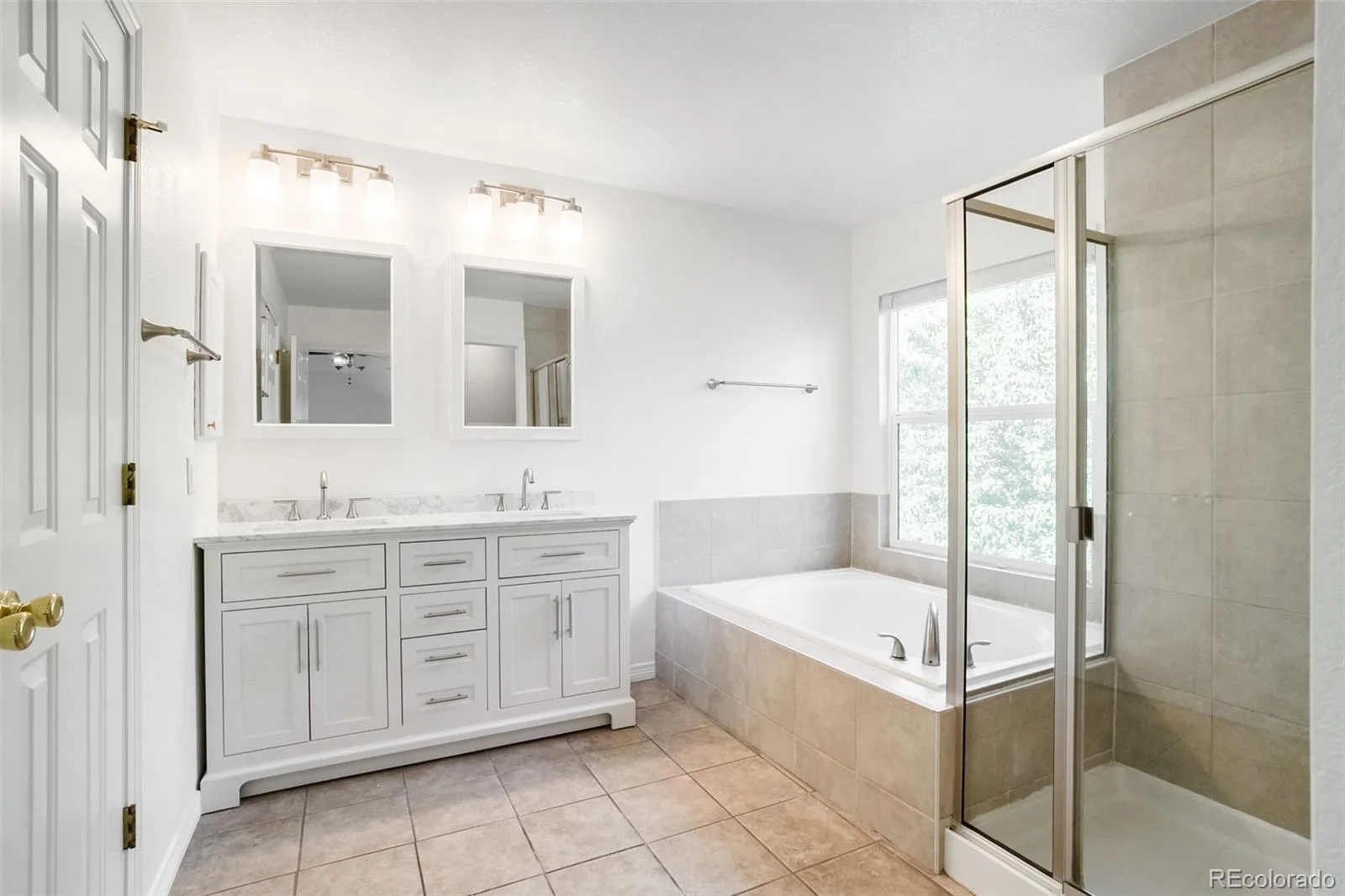 9633 E Caley Circle Englewood CO 80111 MLS #REC3611677 06242026230133 1600 28