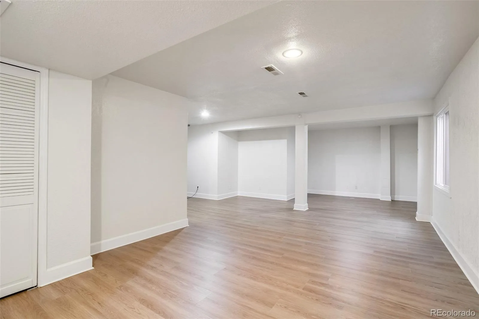 9633 E Caley Circle Englewood CO 80111 MLS #REC3611677 06242026230133 1600 41