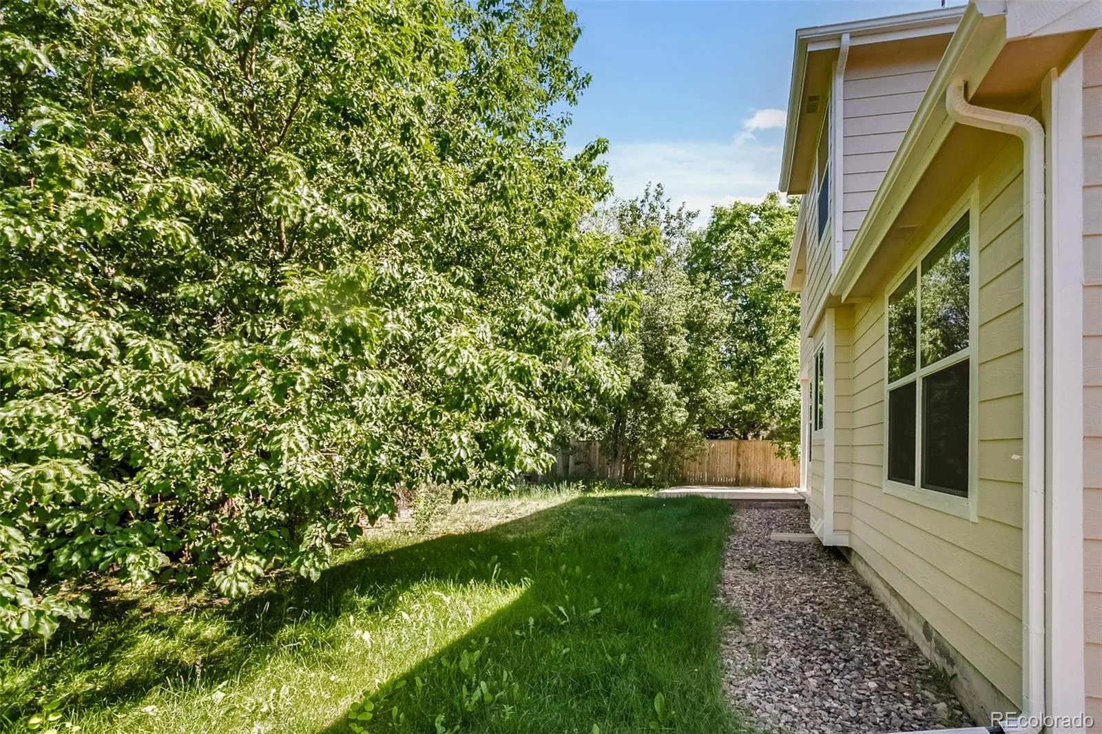 9633 E Caley Circle Englewood CO 80111 MLS #REC3611677 06242026230133 1600 46
