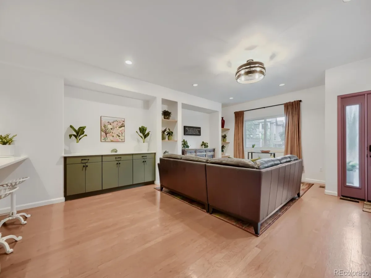 5 Washington Avenue Golden CO 80403 | MLS #REC3612813 08112026194525 1200 7