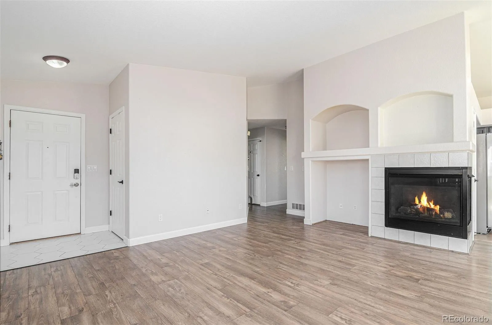 04032026225040 1600 11