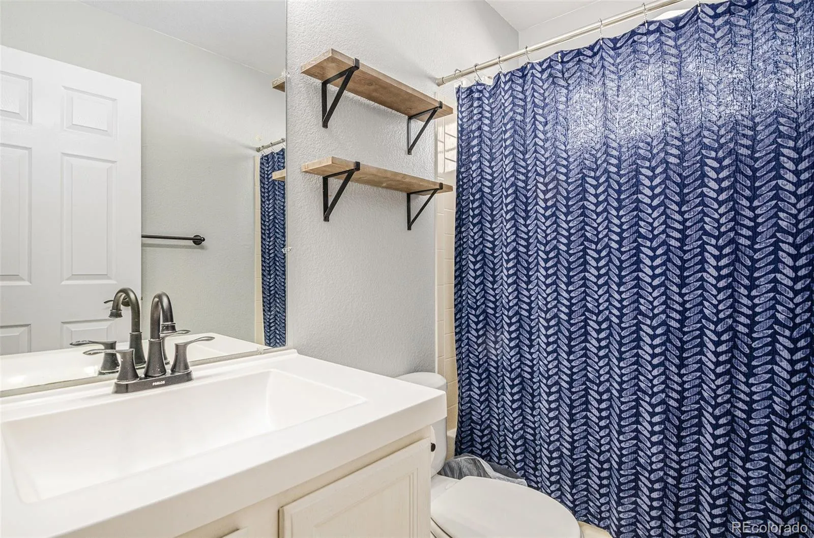 04032026225040 1600 21