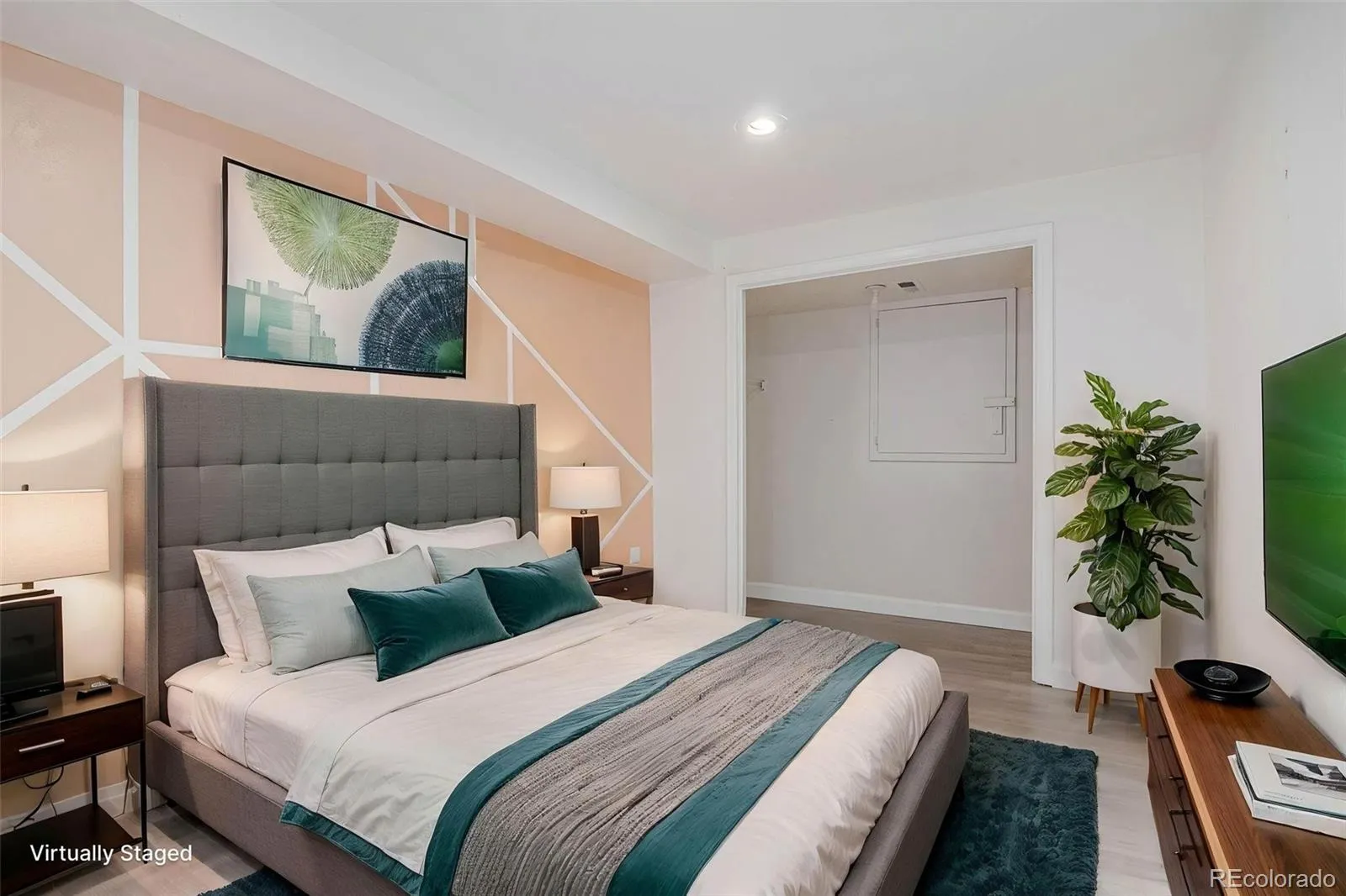 04032026225040 1600 22