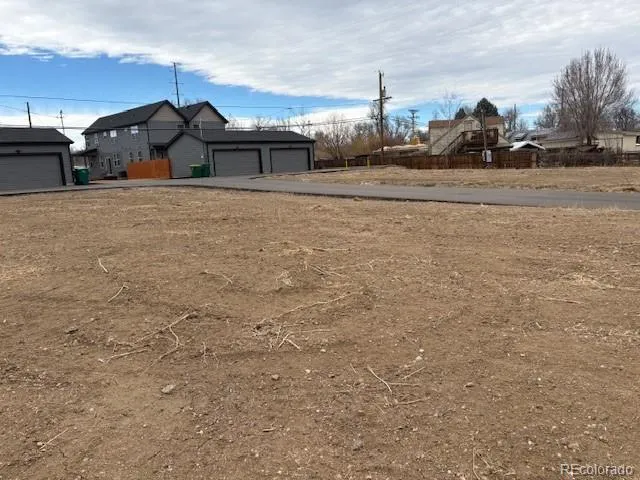 04212026215004 640 1