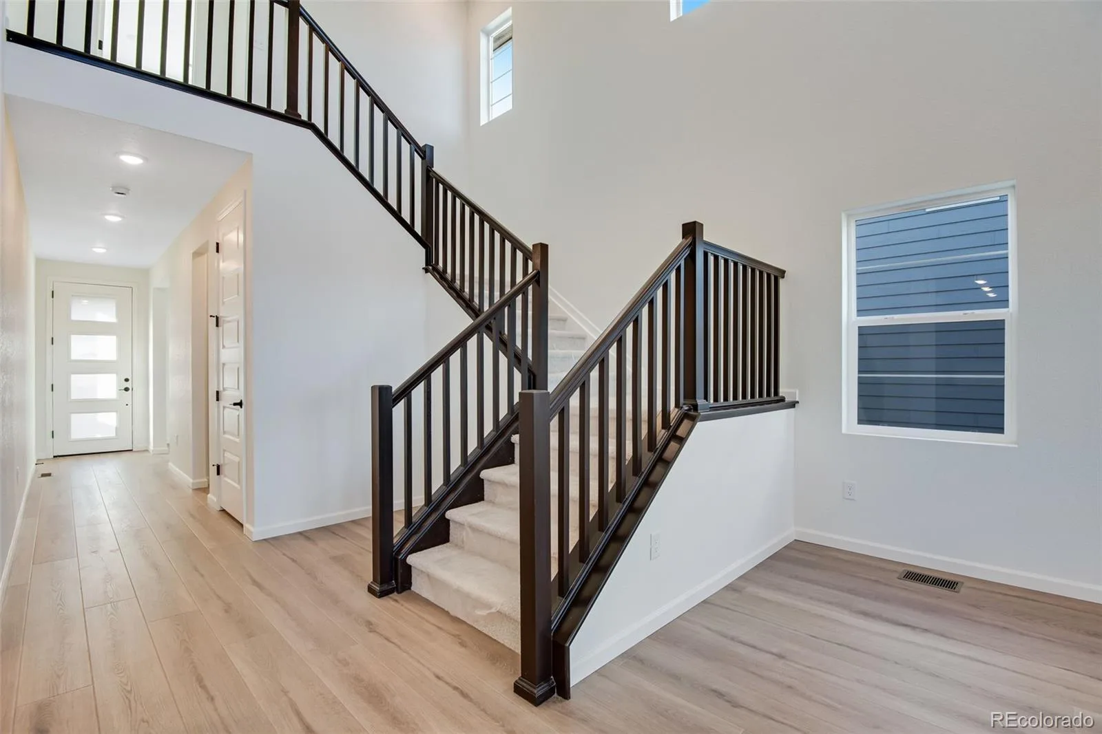 8556 Eckley Street Littleton CO 80125 | MLS #REC3613674 06092026011257 1600 14