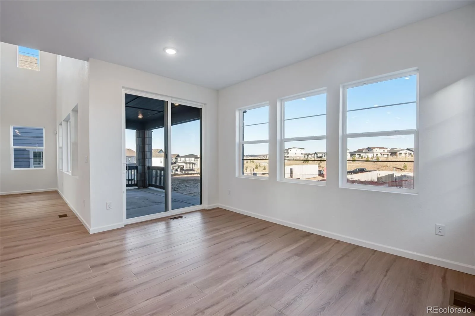 8556 Eckley Street Littleton CO 80125 | MLS #REC3613674 06092026011257 1600 31