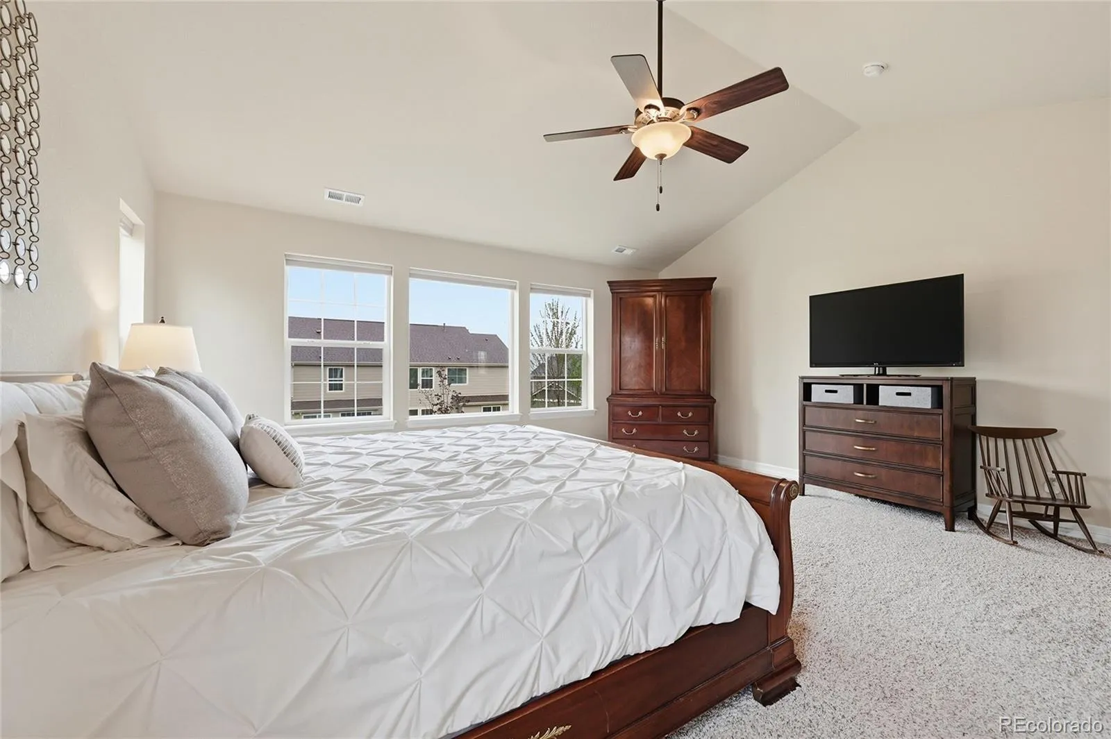6000 S Little River Way Aurora CO 80016 MLS #REC3614393 05022026161917 1600 19
