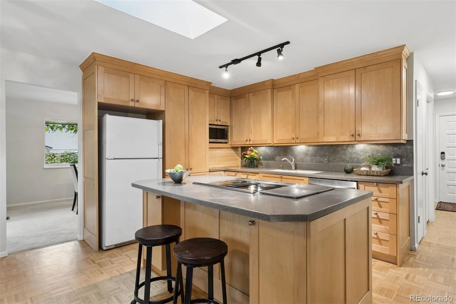 9821 E Walsh Place Denver CO 80247 | MLS #REC3614789 10172026164300 1600 10