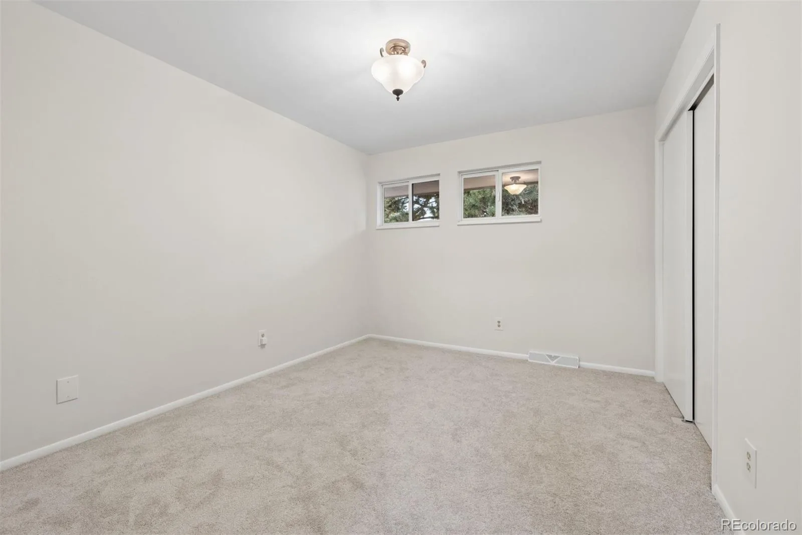 9821 E Walsh Place Denver CO 80247 | MLS #REC3614789 10172026164300 1600 23