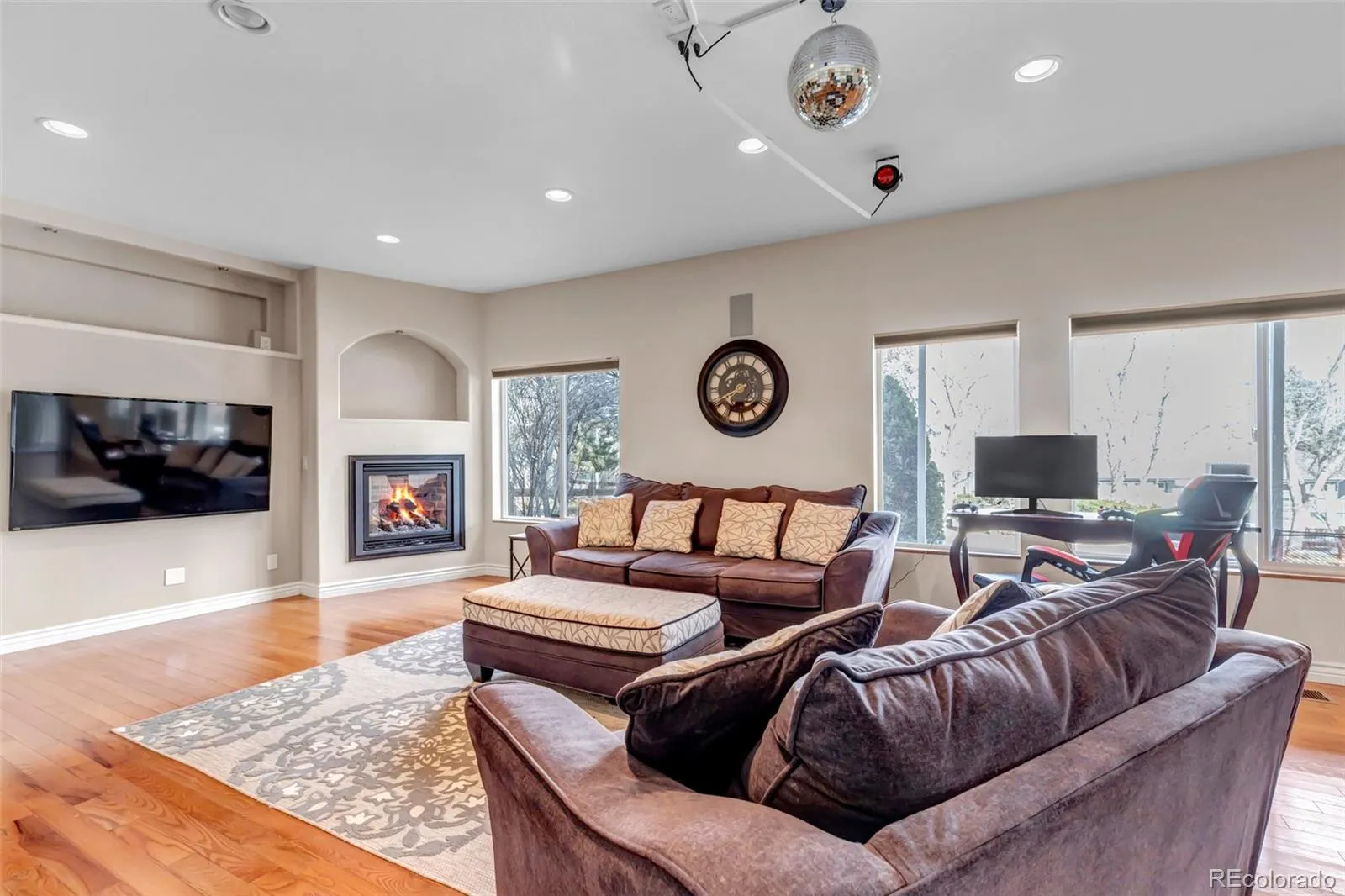 3188 Soaring Eagle Lane Castle Rock CO 80109 MLS #REC3615484 04202026165323 1600 29