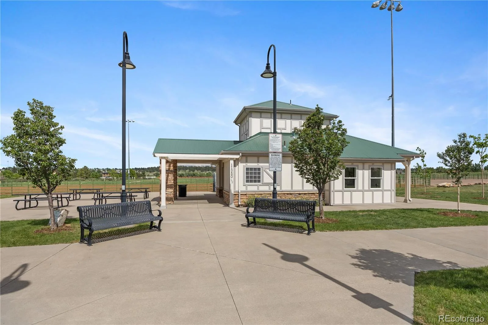 12548 Bagley Way Parker CO 80134 MLS #REC3618073 06292026203045 1600 33