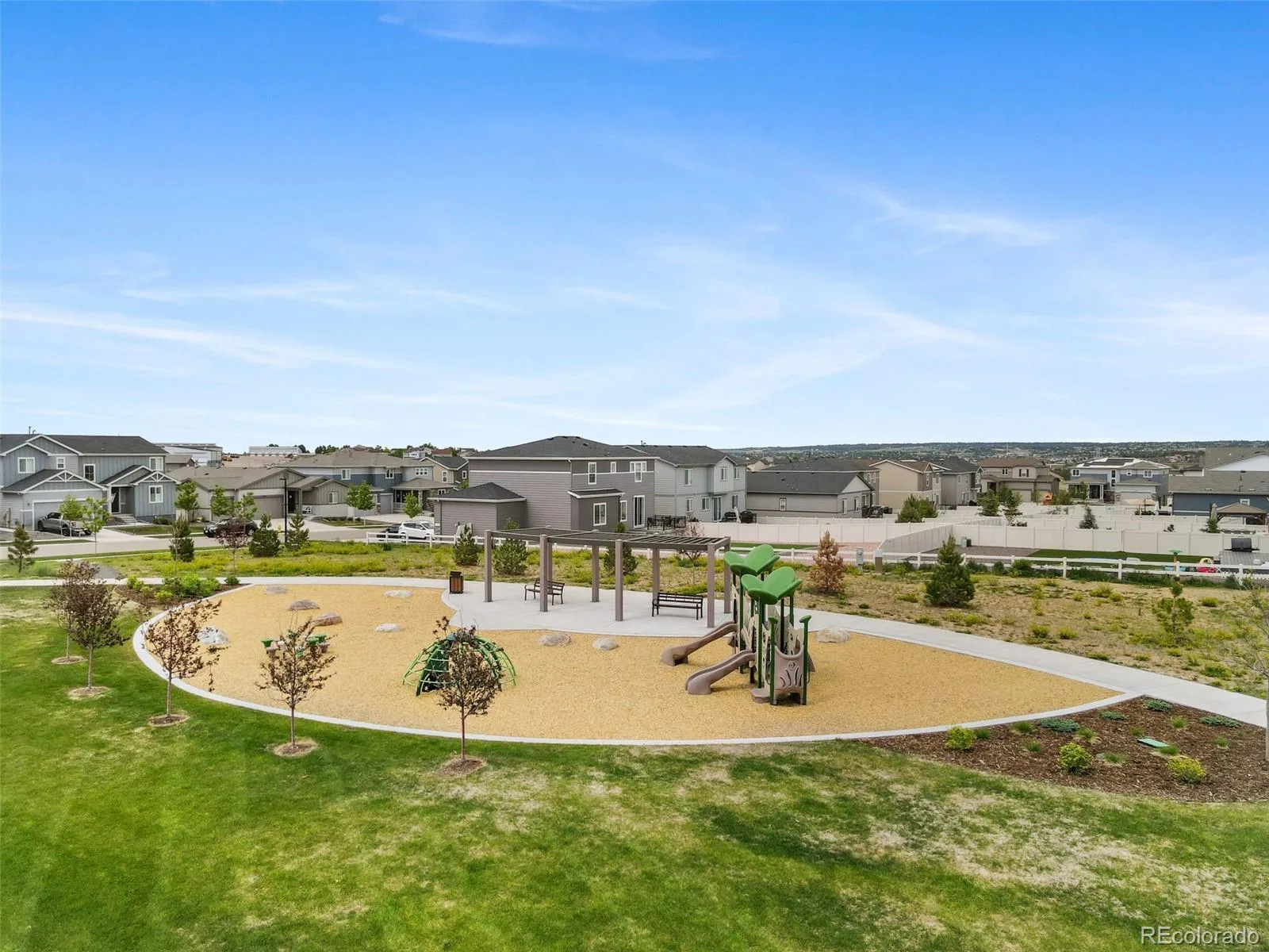 12548 Bagley Way Parker CO 80134 MLS #REC3618073 06292026203045 1600 44