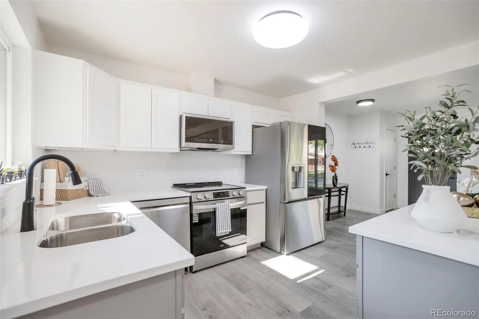 232 Saulsbury Street Denver CO 80226 | MLS #REC3618956 08032026181551 1600 11