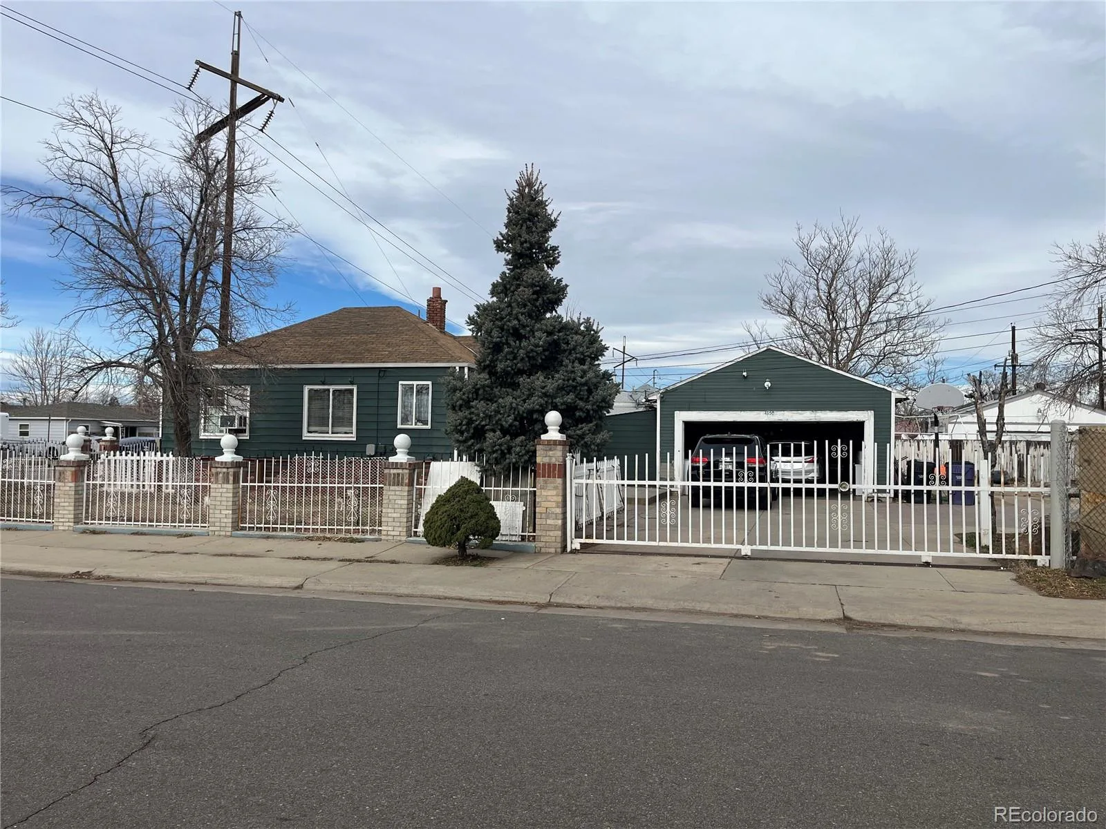4950 Steele Street Denver CO 80216 | MLS #REC3621578 07152026073810 1600 2