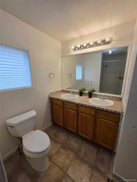 4950 Steele Street Denver CO 80216 | MLS #REC3621578 07152026073810 800 7