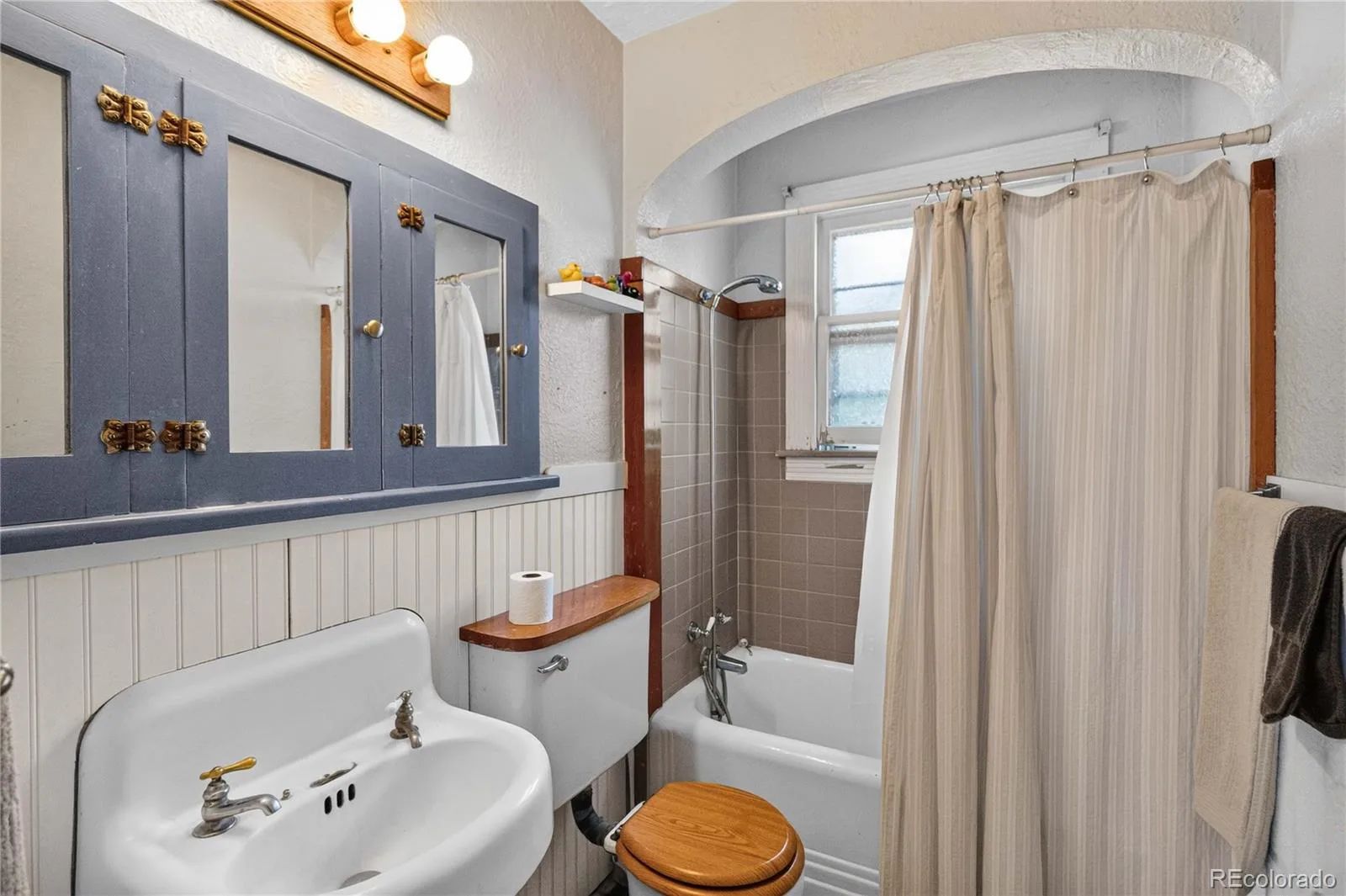 3040 W 39th Avenue Denver CO 80211 MLS #REC3623071 07102026132415 1600 16