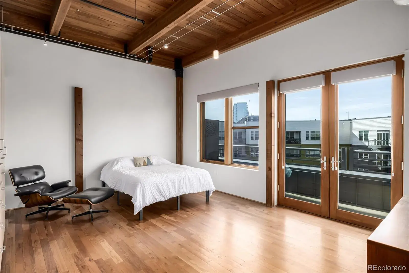 03042026171716 1600 8