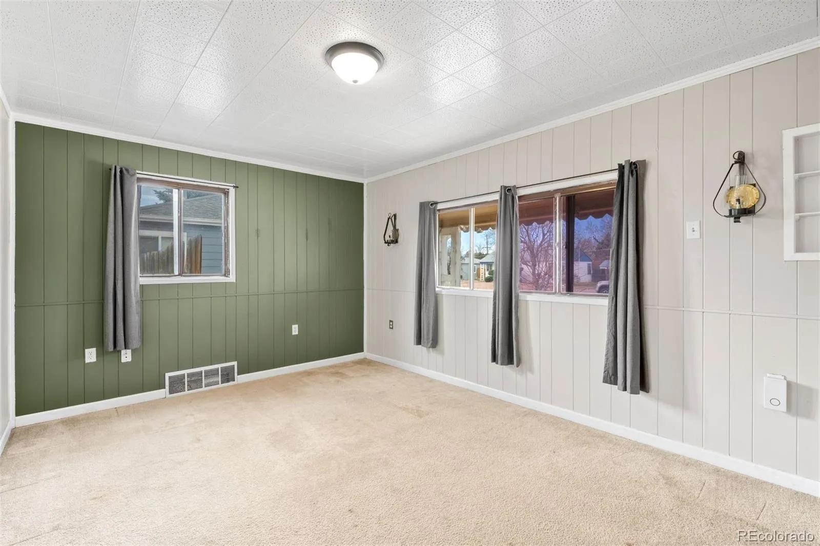 04132026230443 1600 24