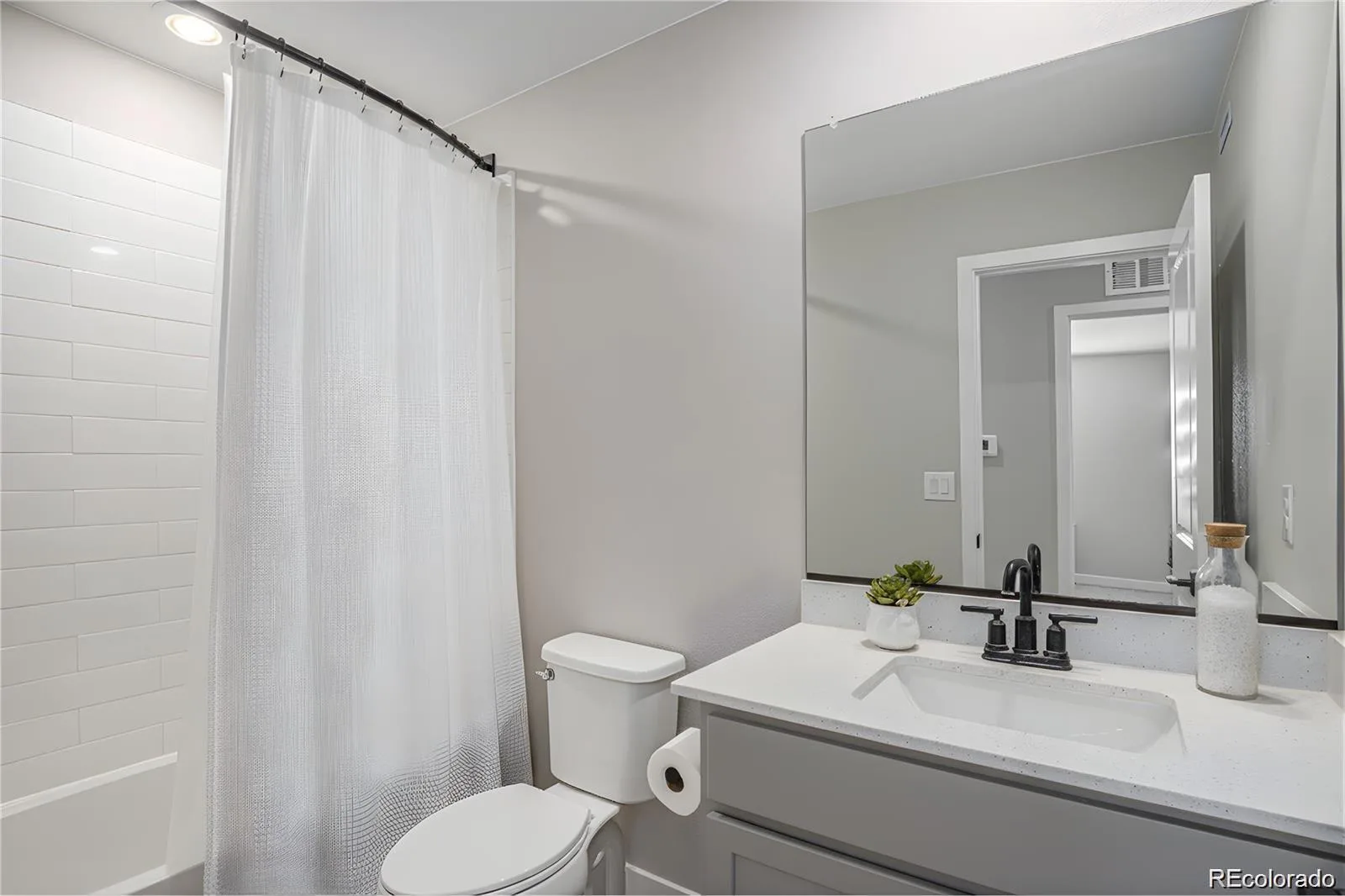 17847 E 95th Avenue Commerce City CO 80022 | MLS #REC3629514 06092026011359 1600 11