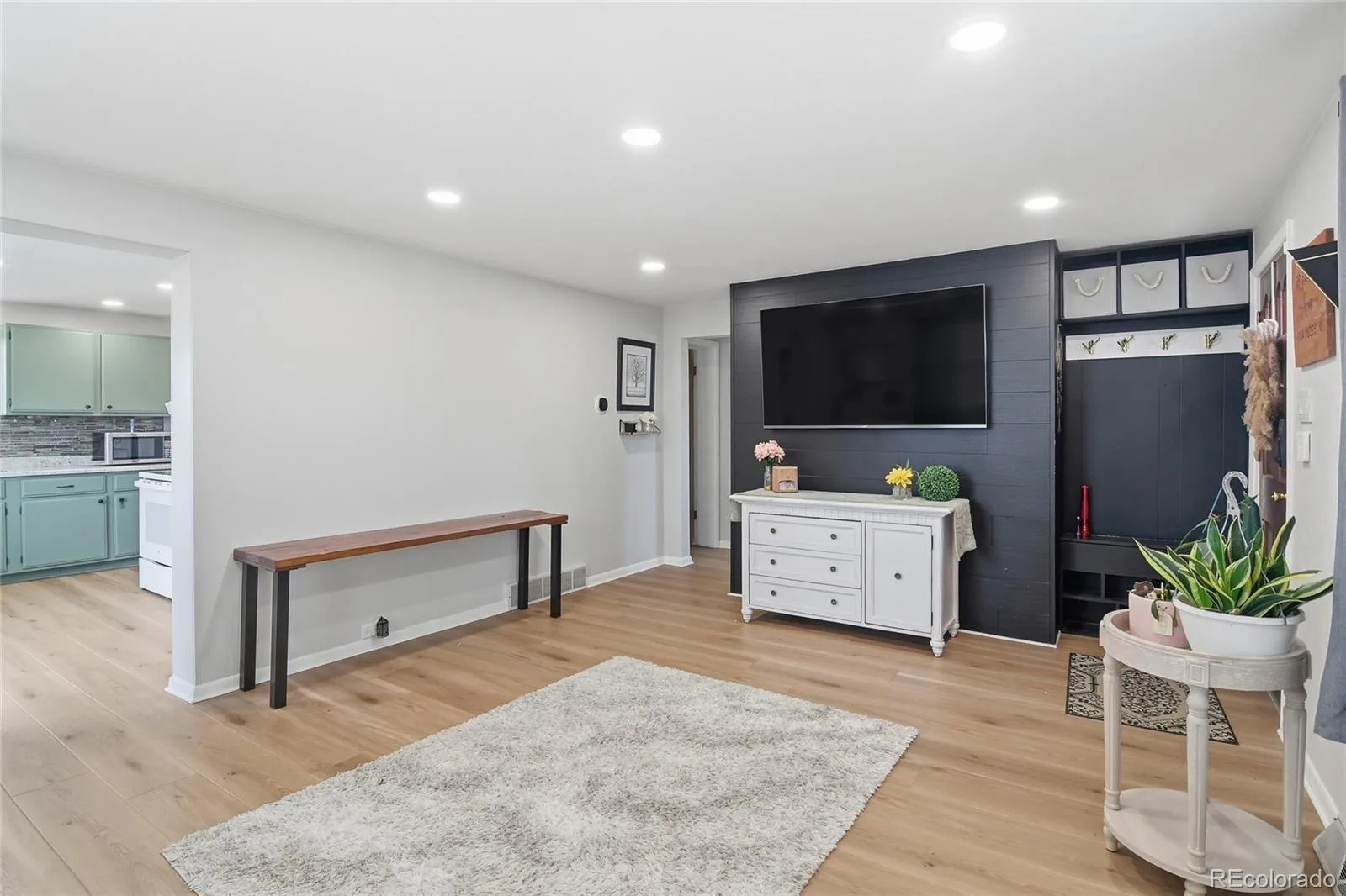 4737 S Pennsylvania Street Englewood CO 80113 | MLS #REC3629986 07112026165353 1600 5