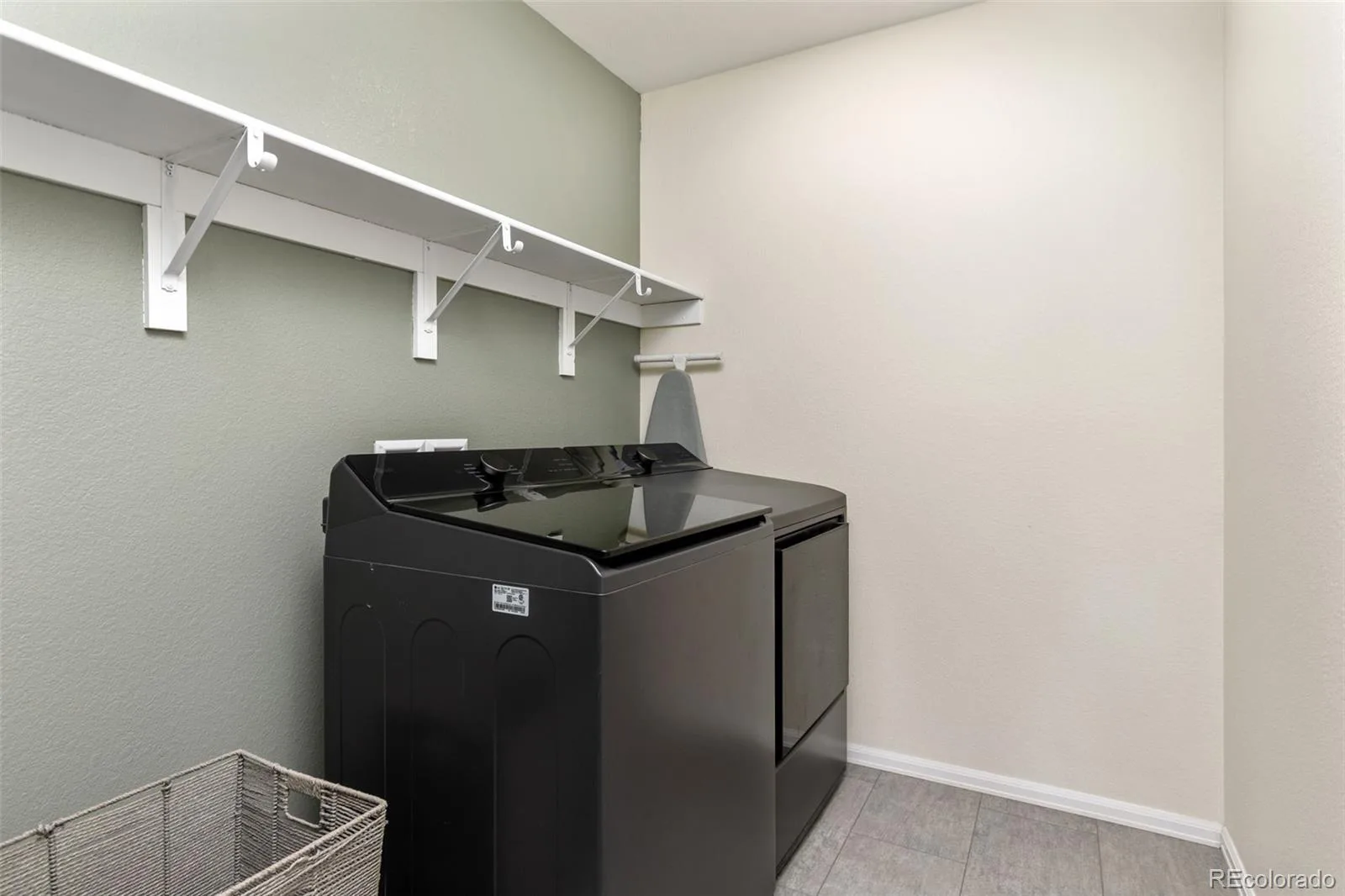 26265 E Canal Place Aurora CO 80018 | MLS #REC3630026 08172026182159 1600 25