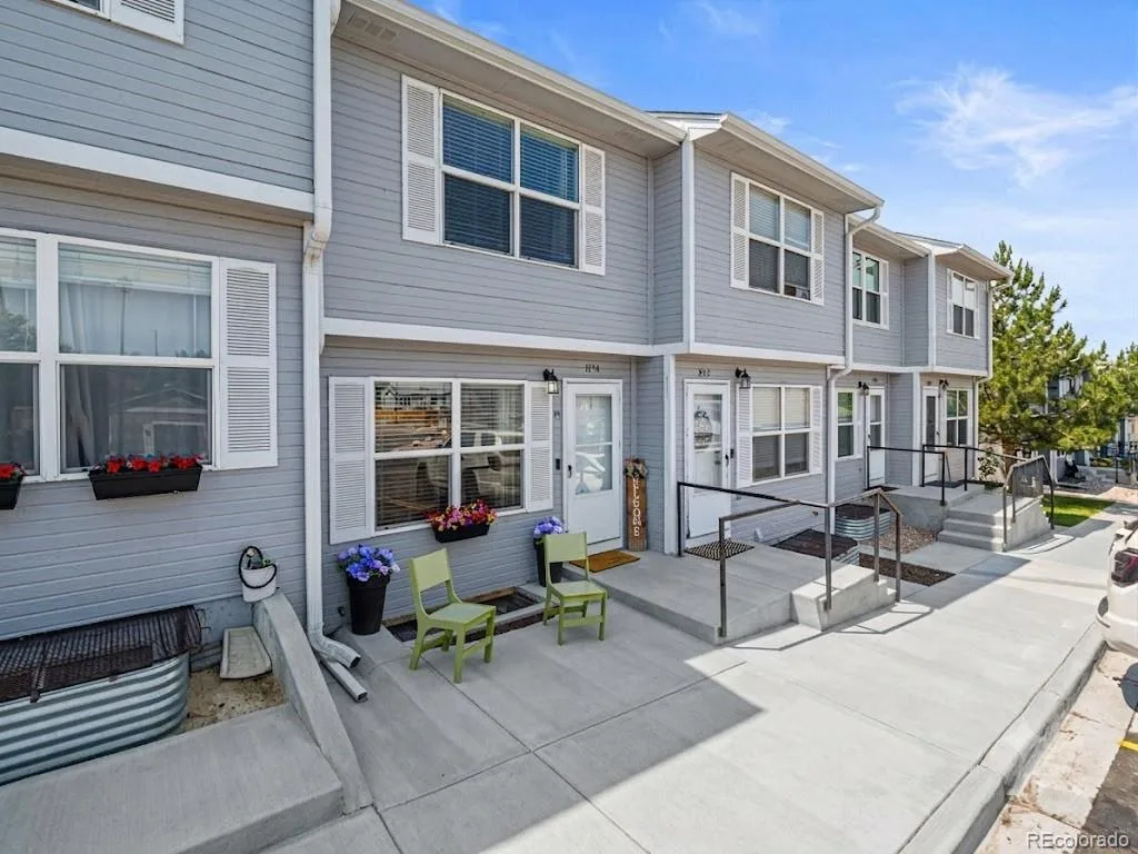 1954 Oakcrest Circle Castle Rock CO 80104 | MLS #REC3630517 08092026165357 1024 31