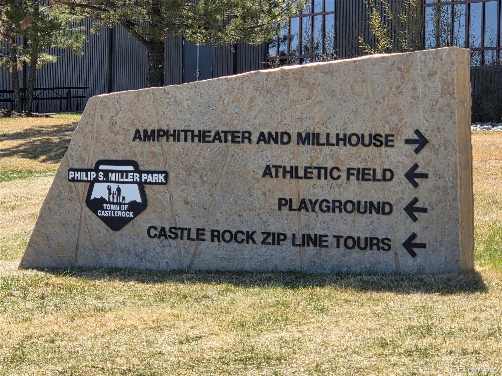 1954 Oakcrest Circle Castle Rock CO 80104 | MLS #REC3630517 08092026165357 1600 41