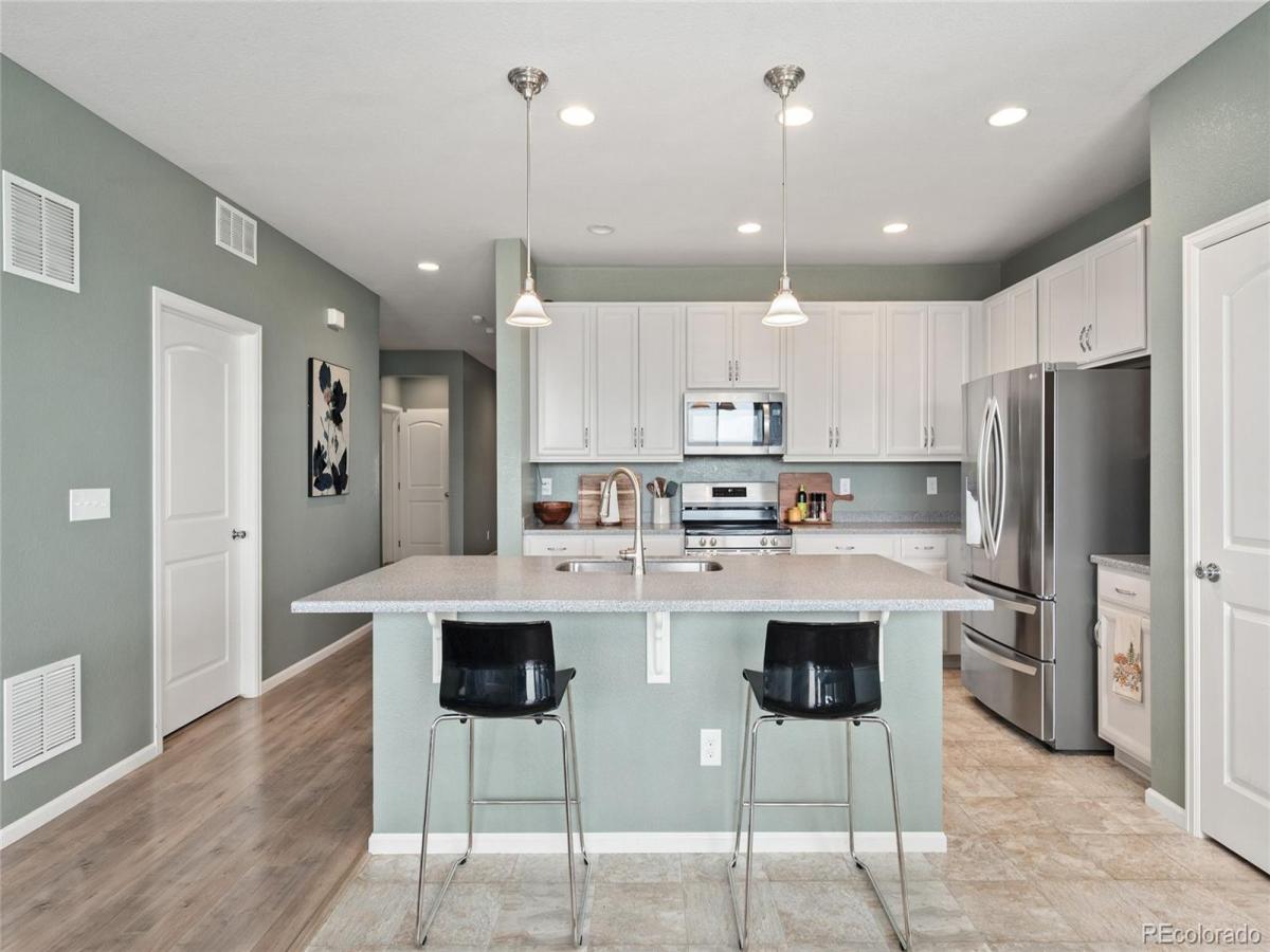 11002 Unity Lane Commerce City CO 80022 | MLS #REC3631018 MLS #REC3631018 image #0